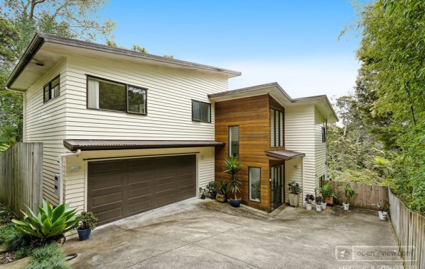 Te Atatu South, Waitakere City