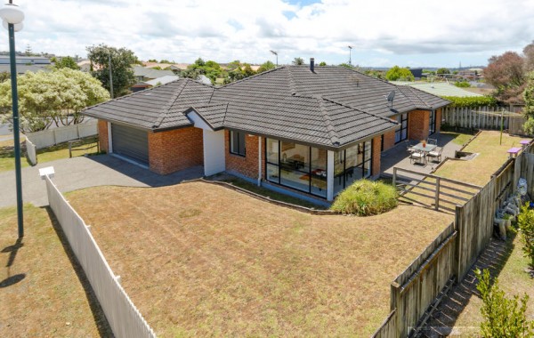 West Harbour, Waitakere City