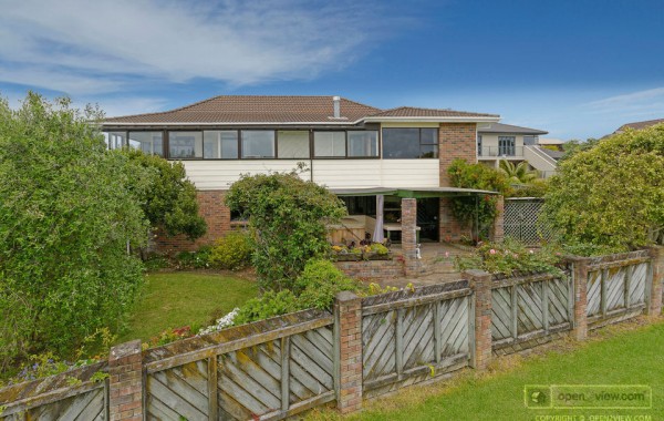 West Harbour, Waitakere City